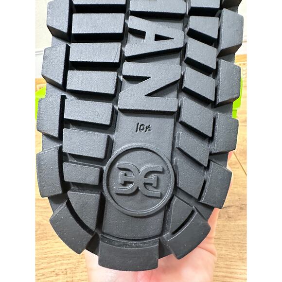 Sam Edelman Olin Lug Sole Bootie Black Nylon Sz 10.5 NIB Stylish Foldover Cuff - Picture 15 of 16